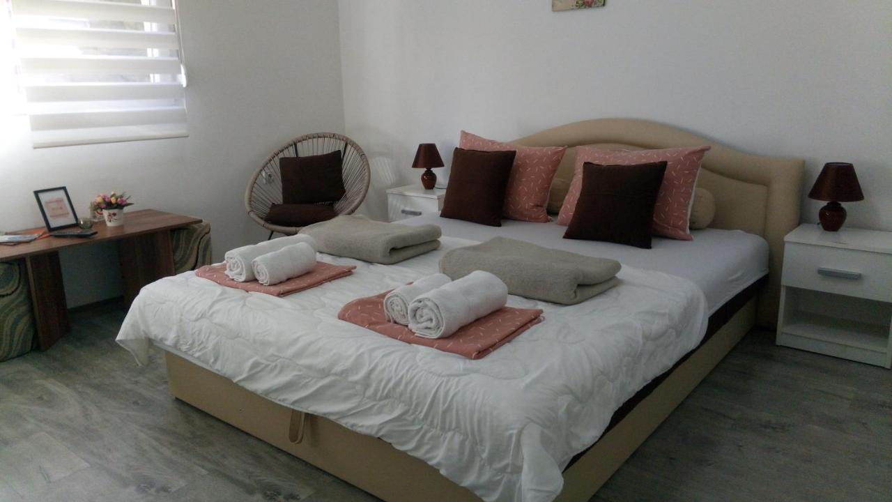 Apartament Happy Star Nisz Zewnętrze zdjęcie