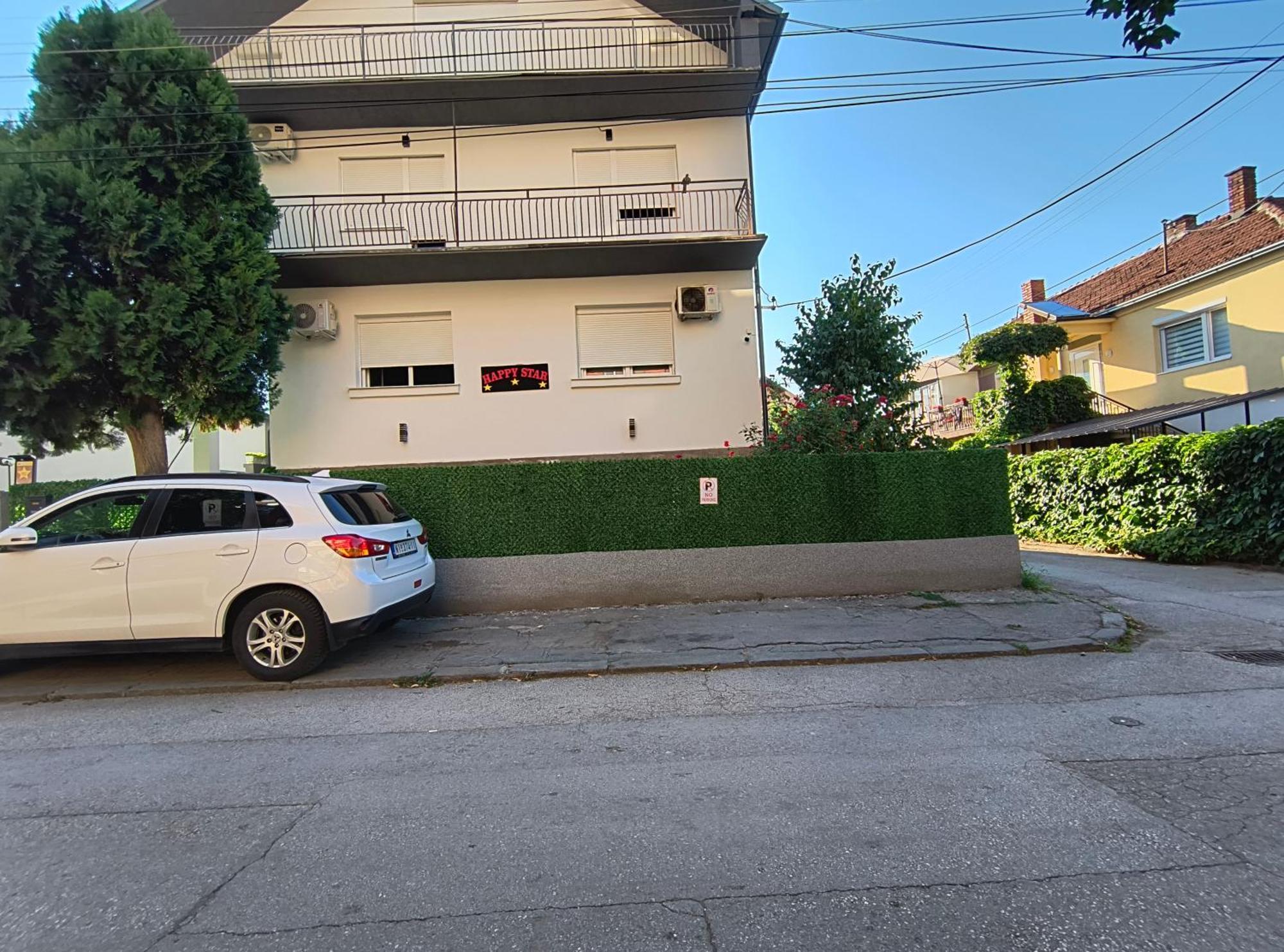 Apartament Happy Star Nisz Zewnętrze zdjęcie