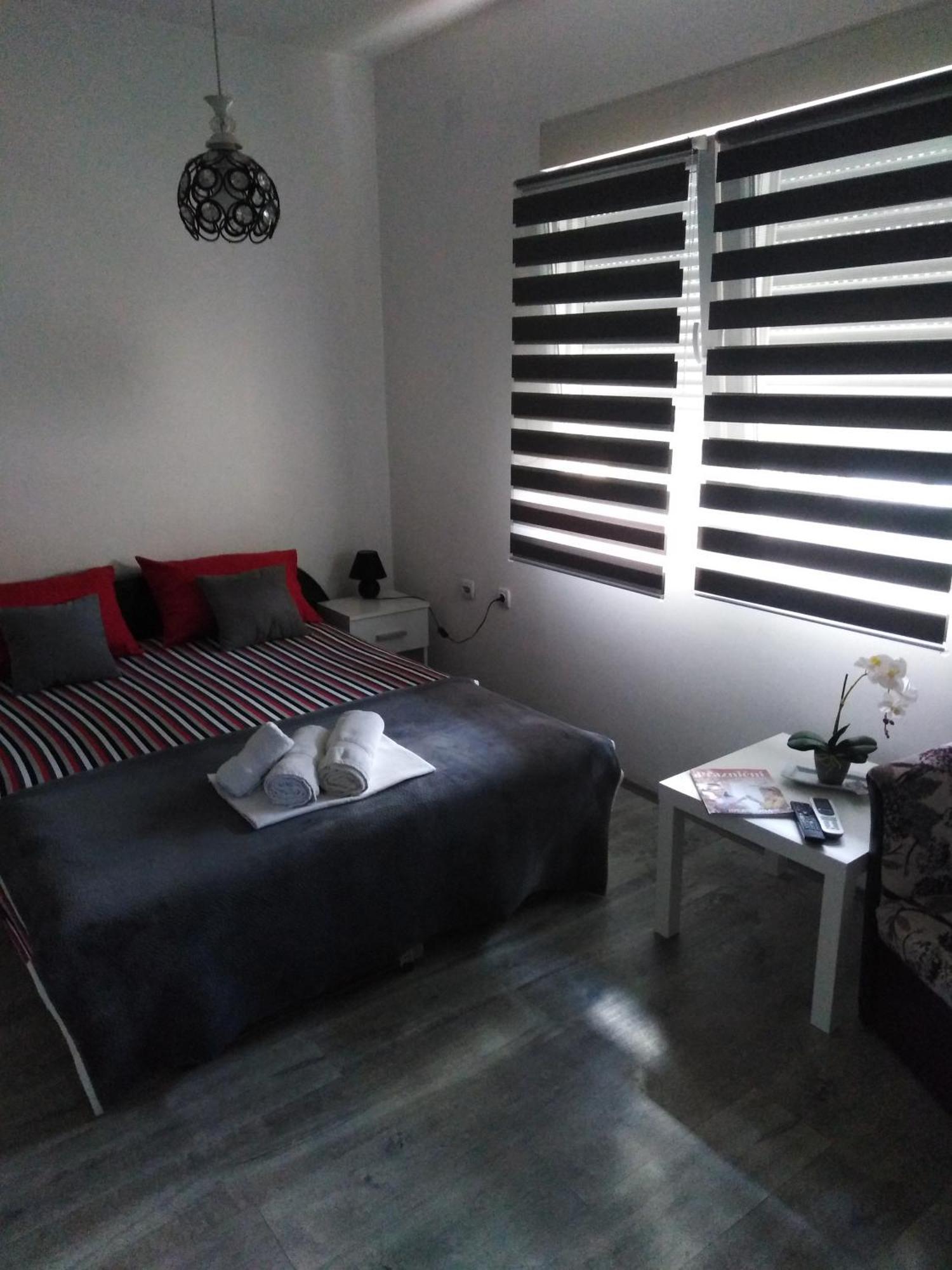 Apartament Happy Star Nisz Zewnętrze zdjęcie