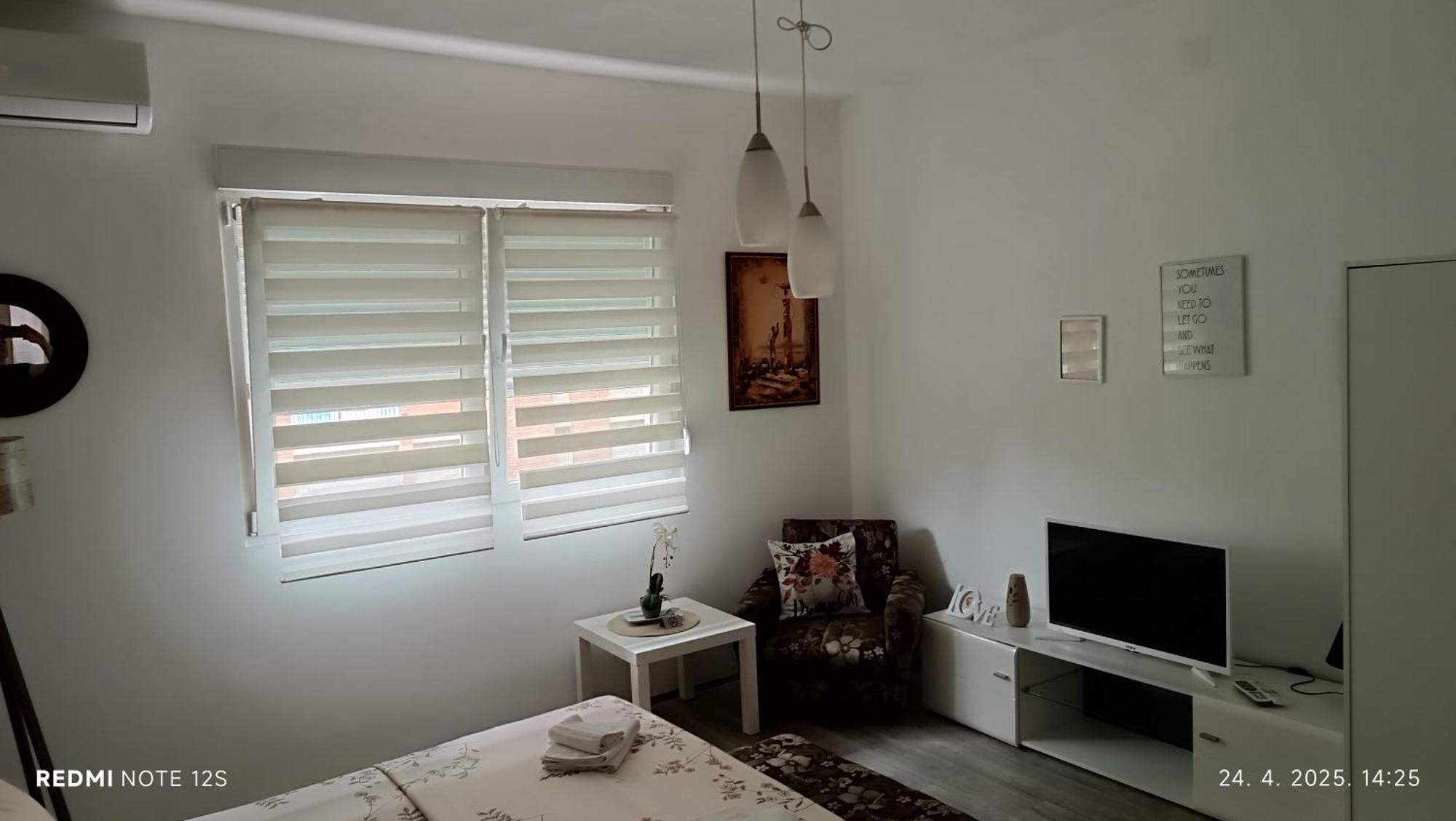 Apartament Happy Star Nisz Zewnętrze zdjęcie