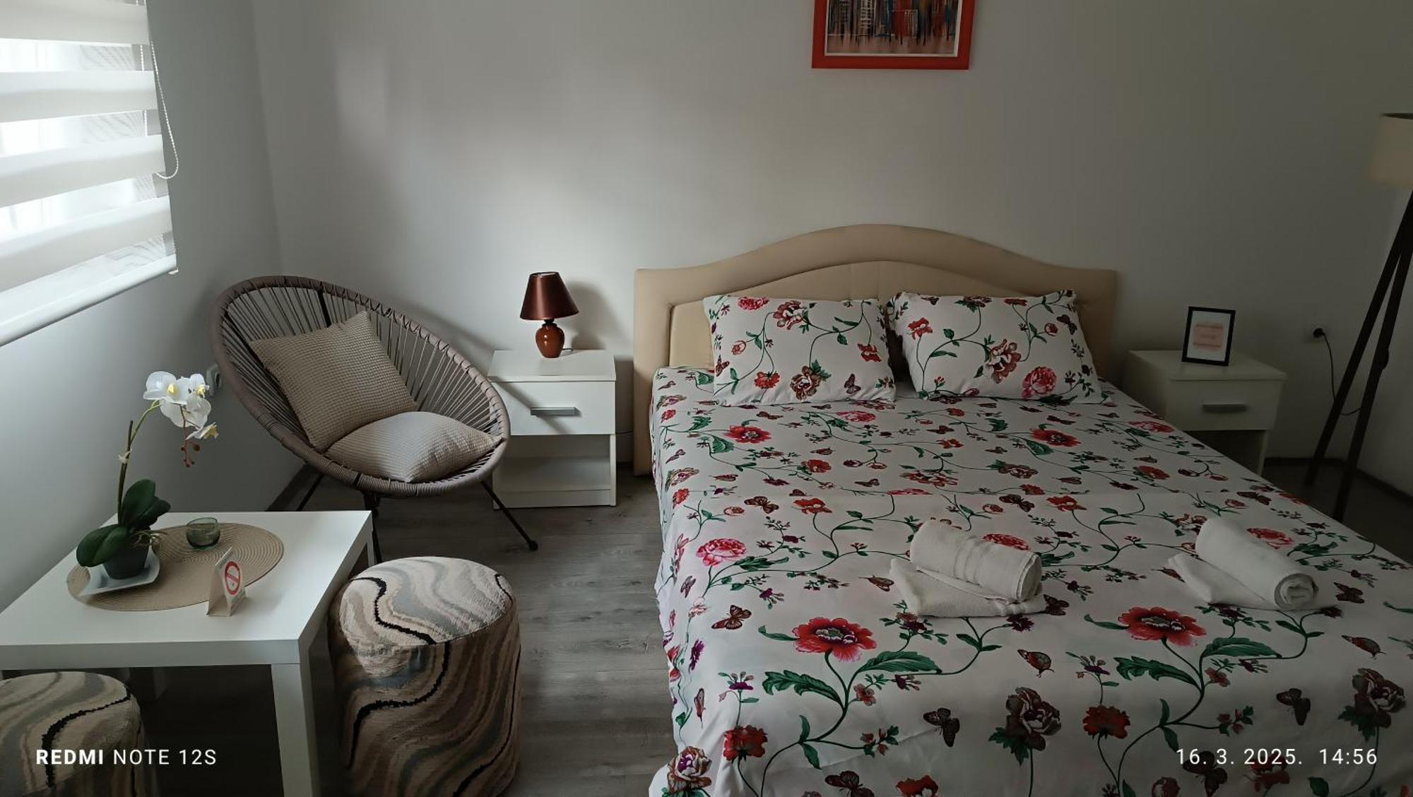 Apartament Happy Star Nisz Zewnętrze zdjęcie